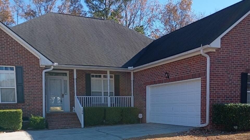 126 Spalding Cir - Photo 2 of 2