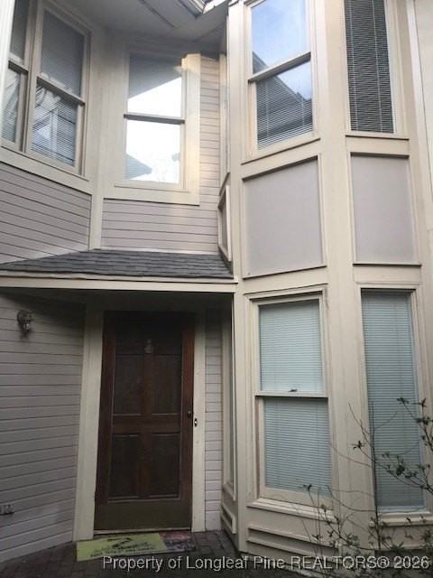 723 Victorian Pl - Photo 2 of 26