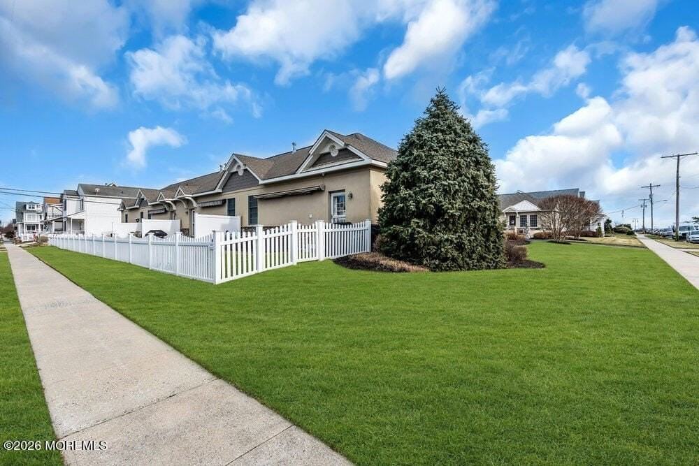 120 10th Ave #11 - Photo 5 of 30