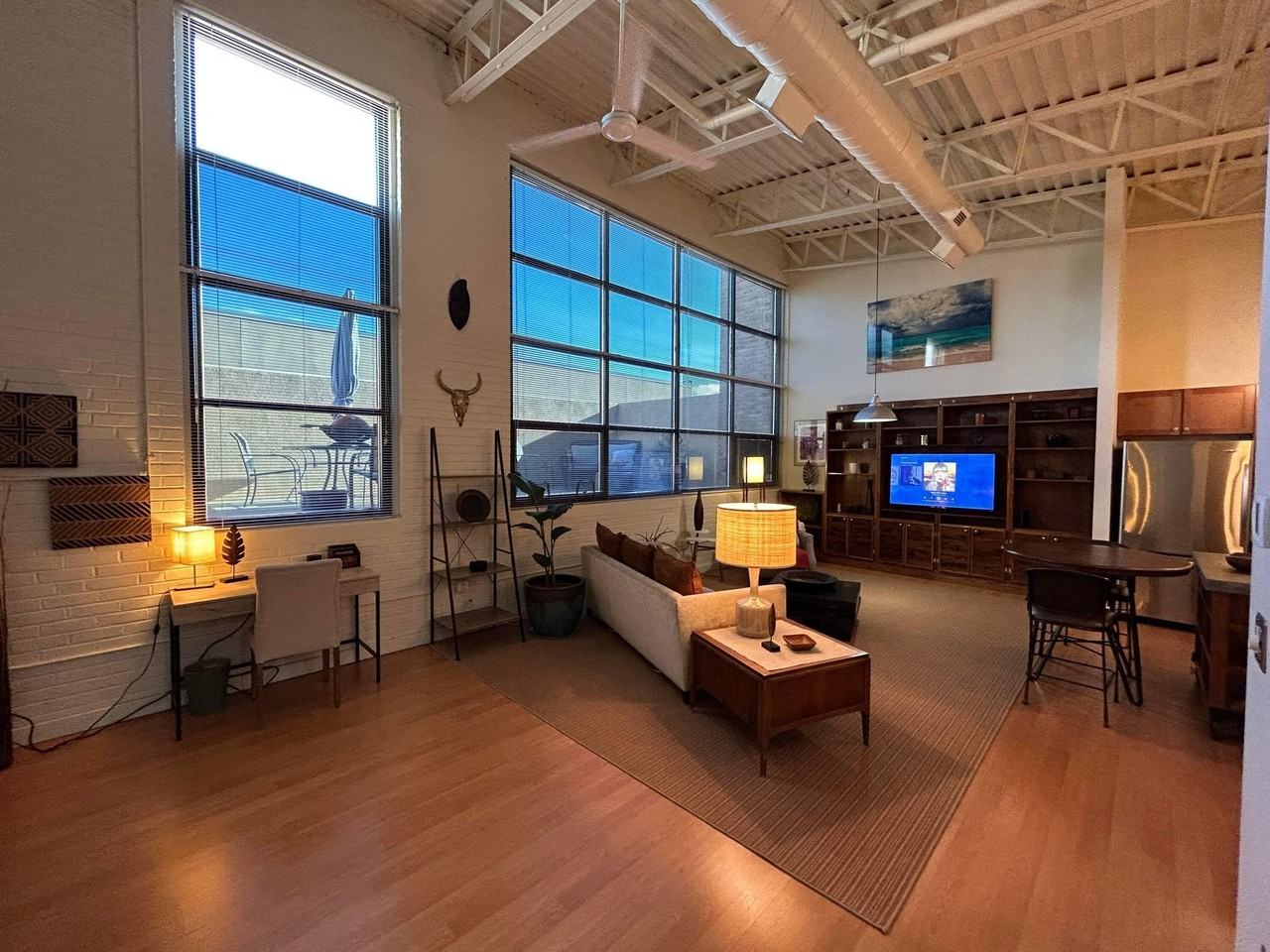 1503 Central Ave Nw Unit 108d #108D - Photo 5 of 27