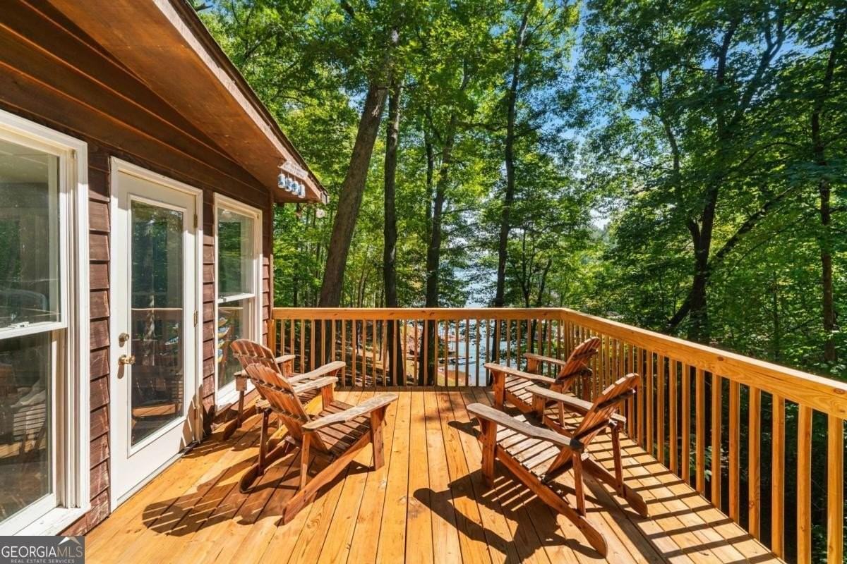 180 Waterfront Dr - Photo 7 of 49