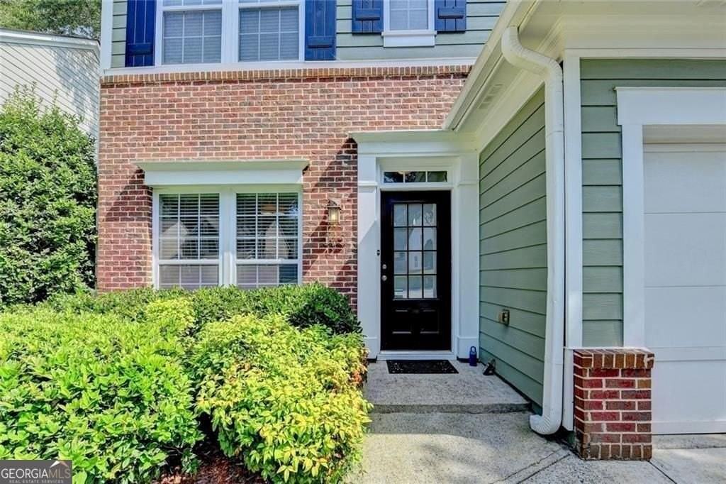 335 Pintail Ct - Photo 3 of 47