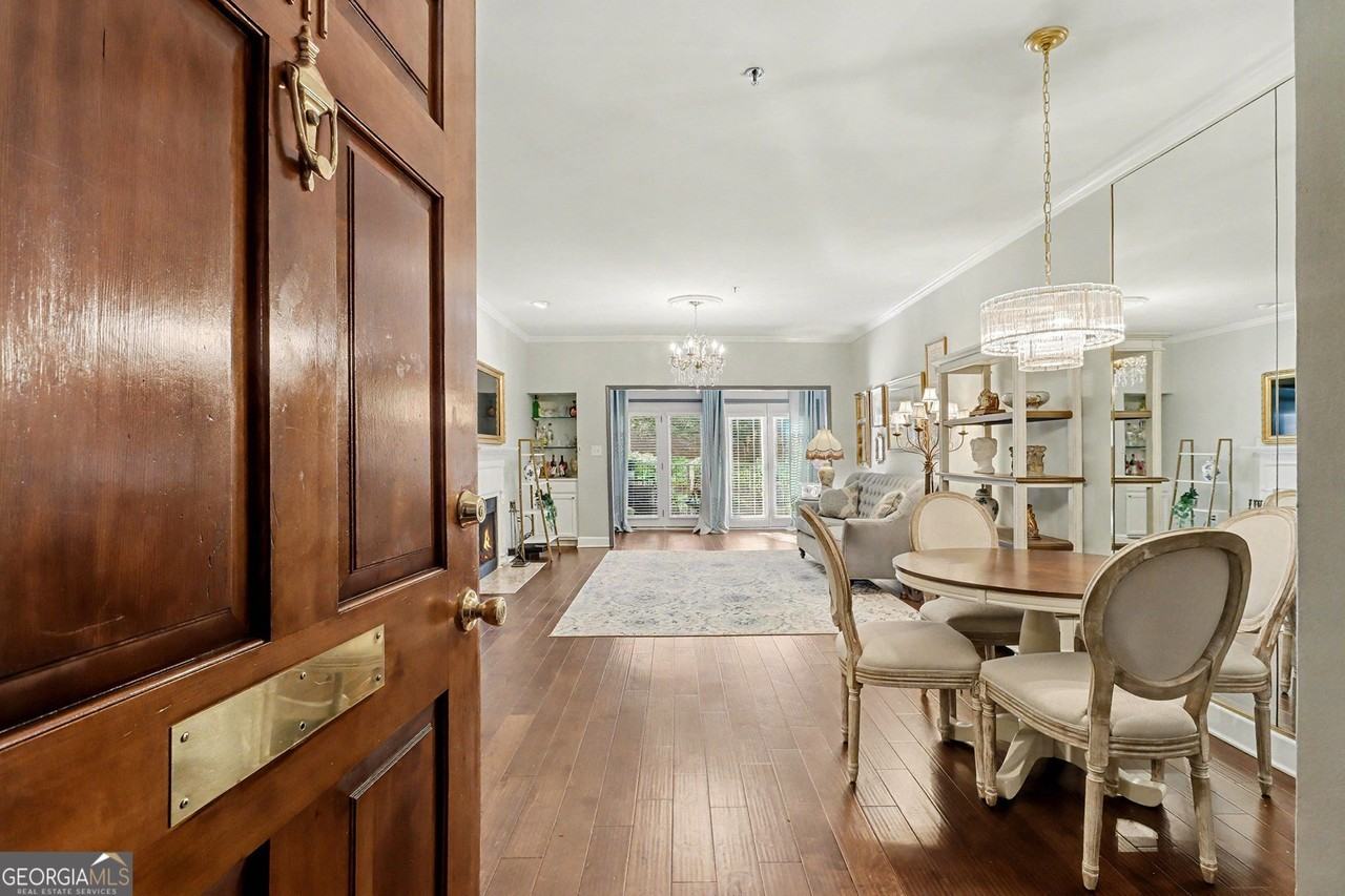 2865 Lenox Rd Ne Apt 111 #111 - Photo 7 of 26