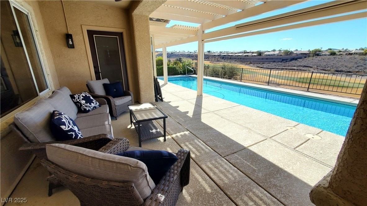 2106 Dipinto Ave - Photo 2 of 46