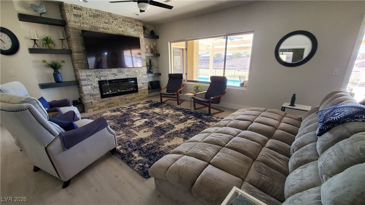 2106 Dipinto Ave - Photo 5 of 46