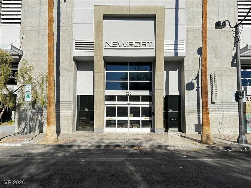 200 Hoover Ave #1111