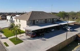 featured image of 1421 W Harrison Ave #6