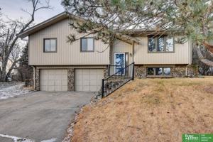 featured image of 13527 Washington Cir