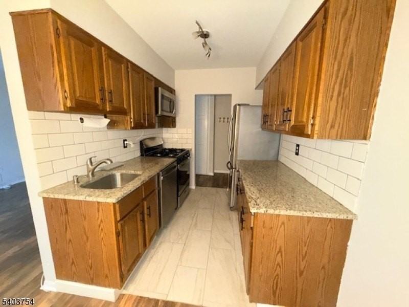 458C River Rd - Photo 2 of 11