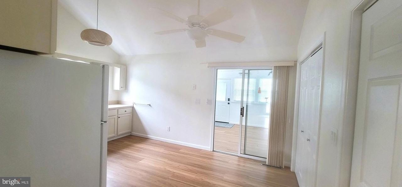 38518 S Hampton Dr - Photo 6 of 16