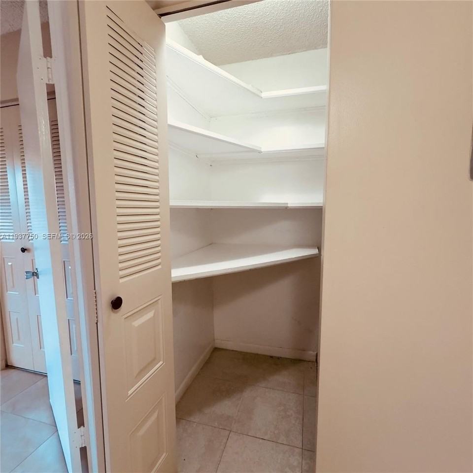 400 Sw 134th Way #107F - Photo 6 of 25