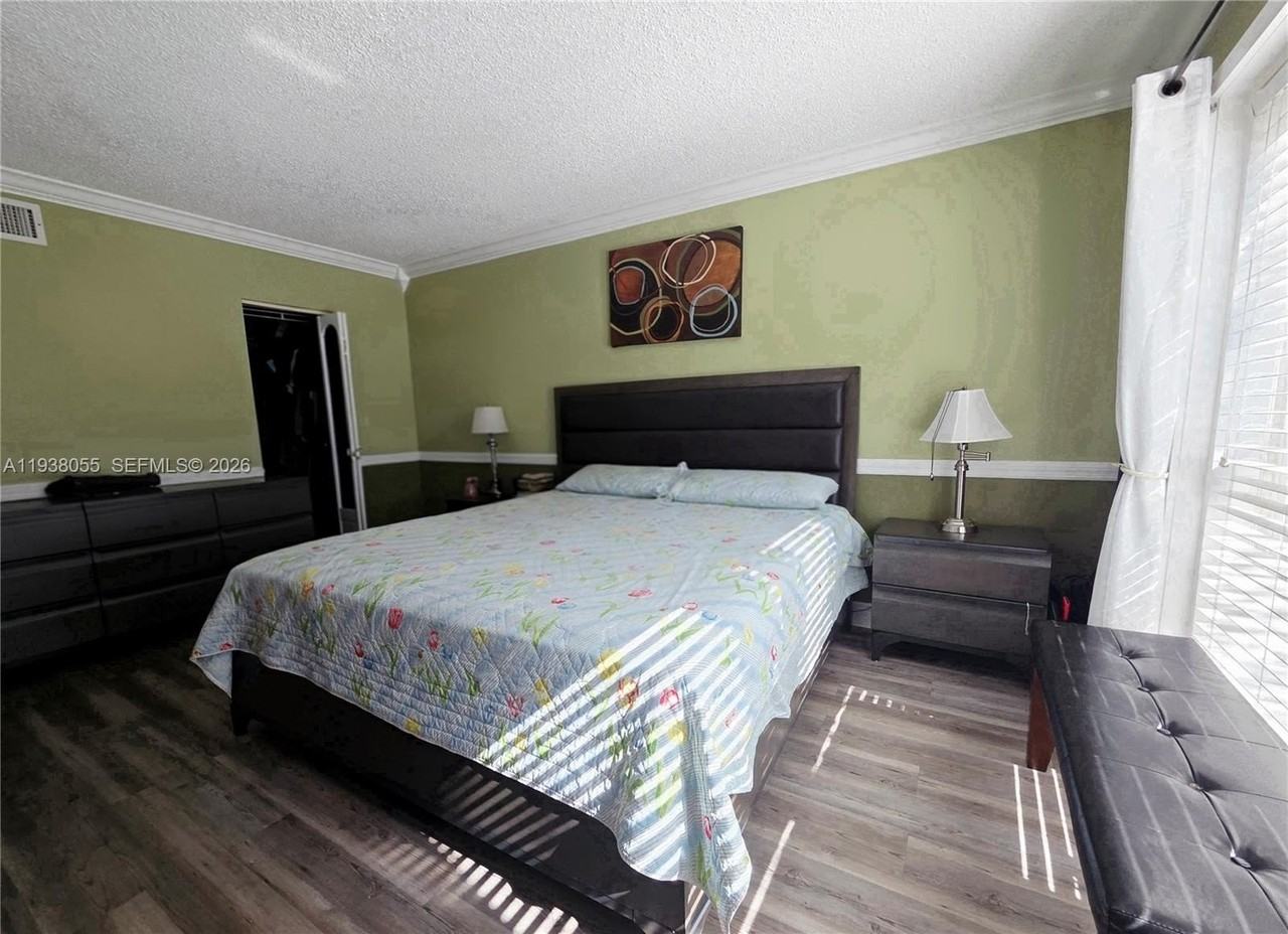 8500 Nw 31st Ct #8500 - Photo 4 of 21