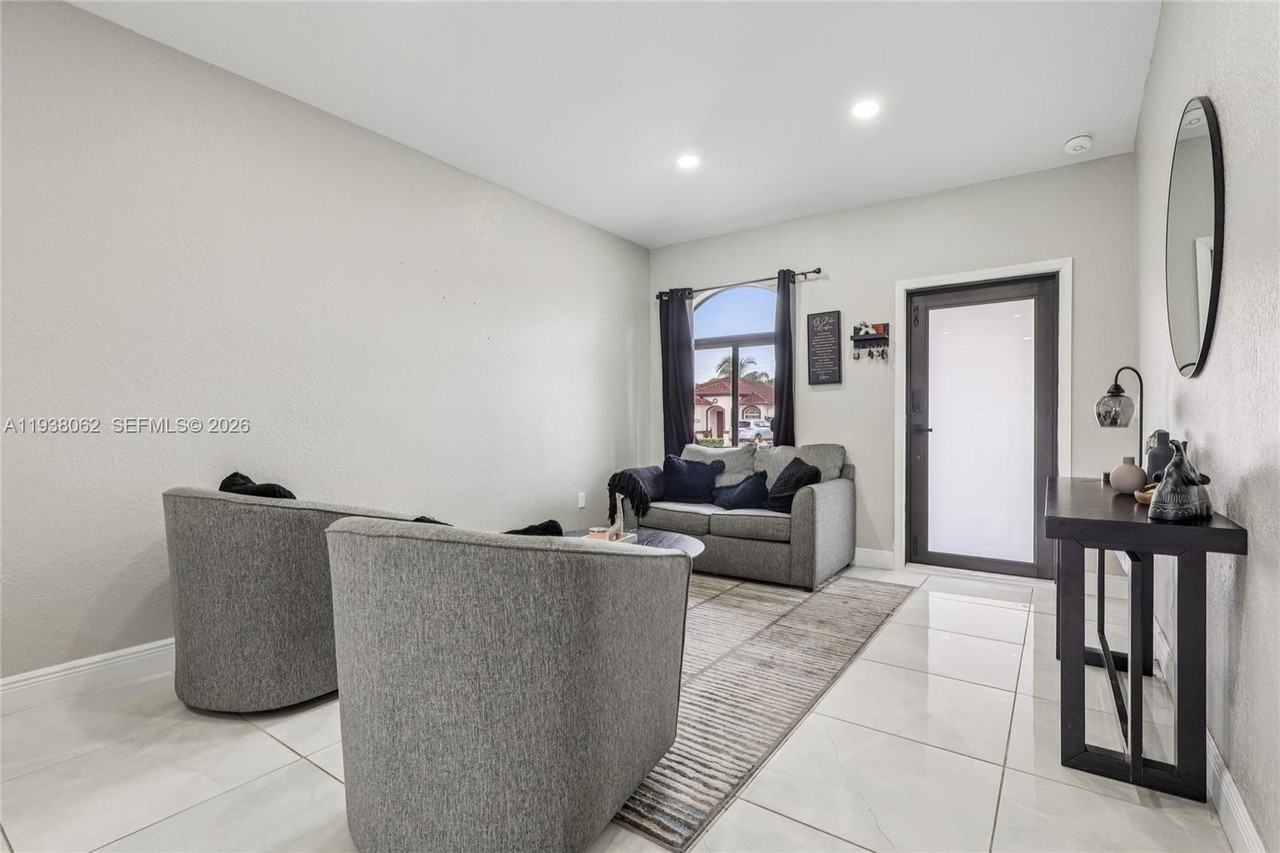 7754 Nw 201st Ter #7754 - Photo 5 of 26