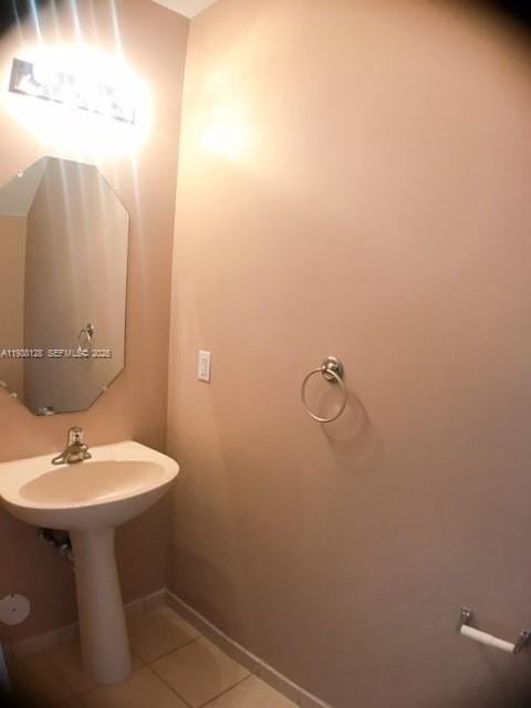 8253 Sw 29th St #104 - Photo 6 of 9