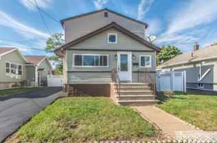 1912 Montgomery St - Photo 1 of 1