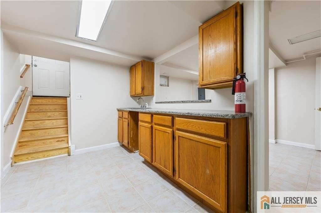 1 Stanton St - Photo 5 of 43