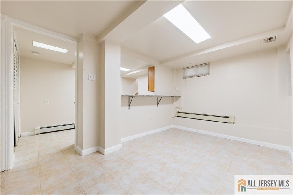 1 Stanton St - Photo 6 of 43