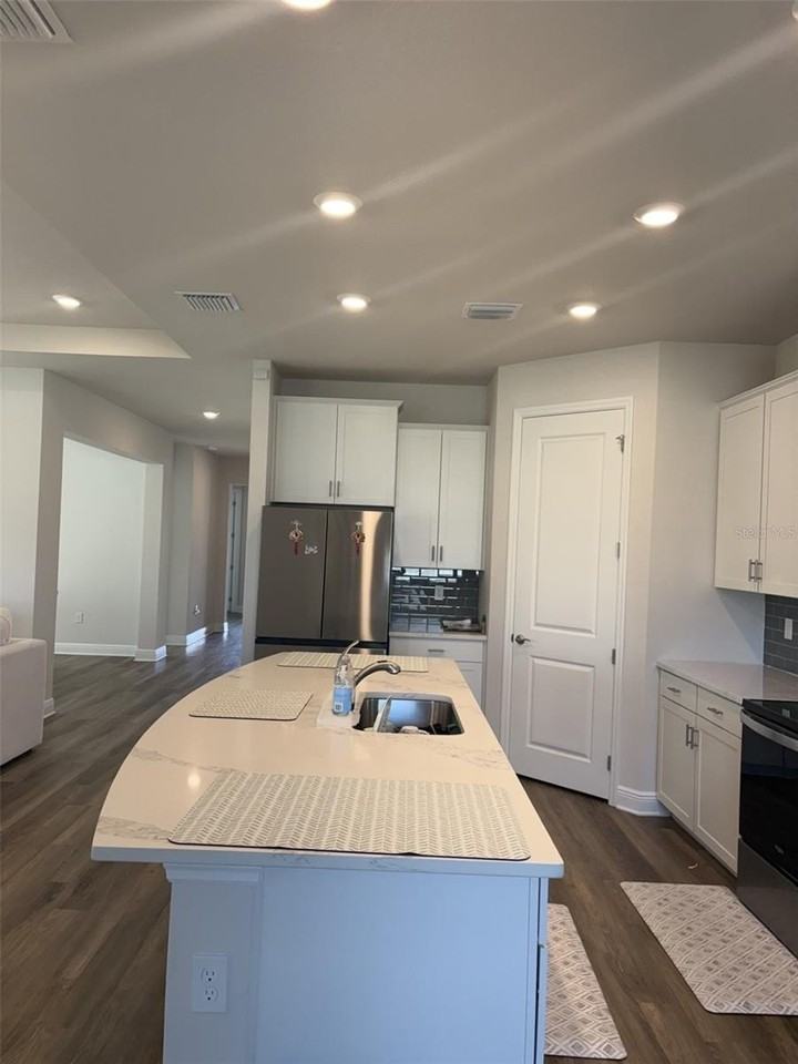 4307 Pullet Ct - Photo 3 of 16