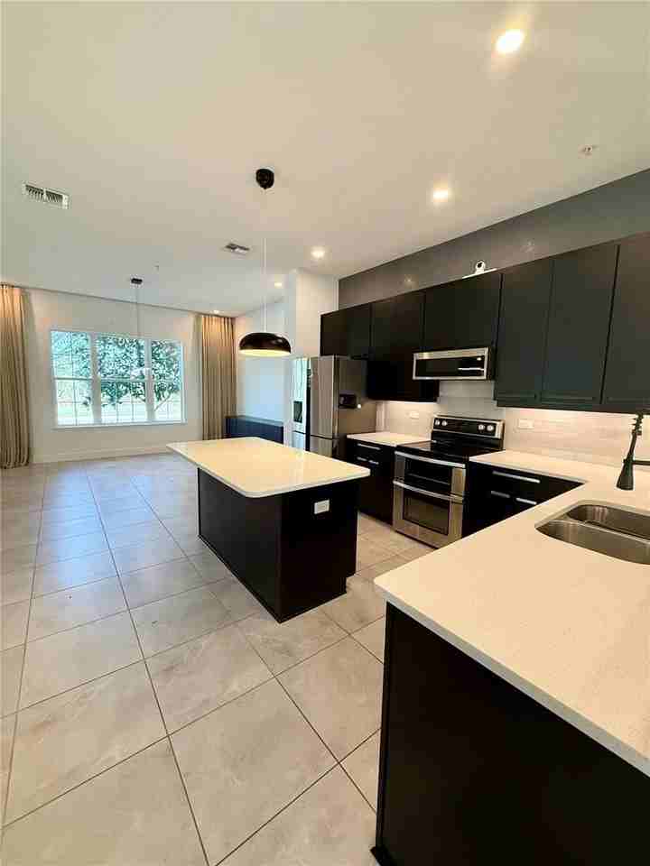 8160 Iron Mountain Trl - Photo 2 of 31