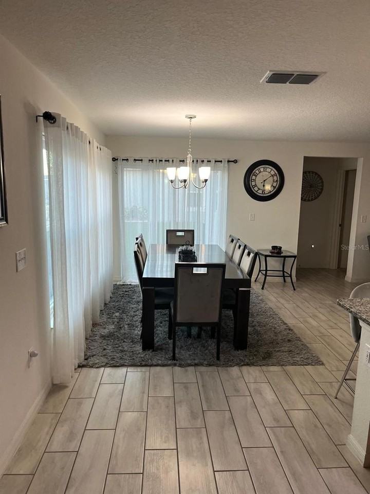 4668 Glencrest Loop - Photo 2 of 5