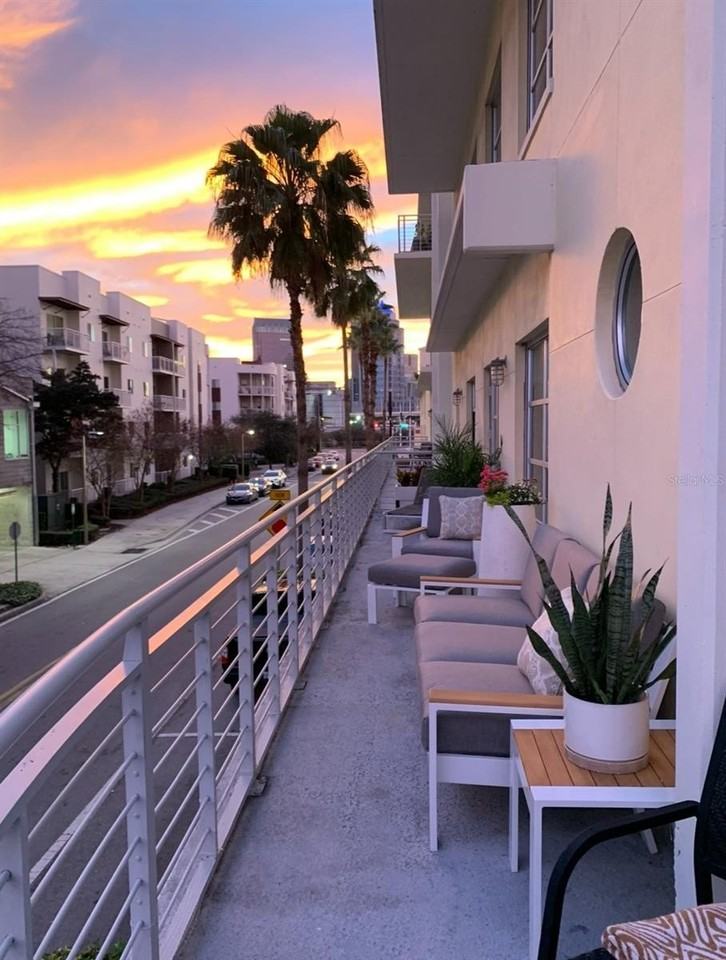 1212 E Whiting St #201 - Photo 2 of 25