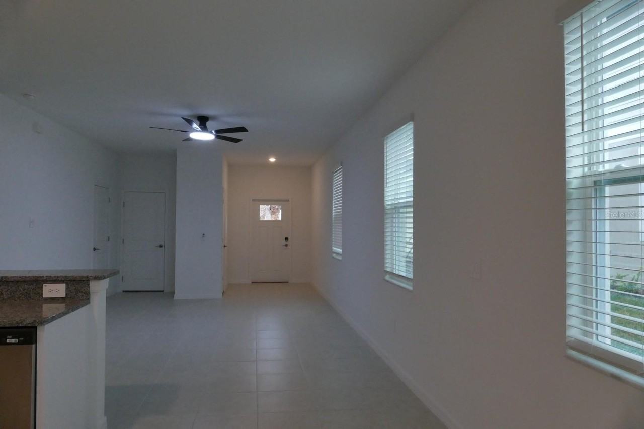 10184 Honey Hammock Way - Photo 5 of 26