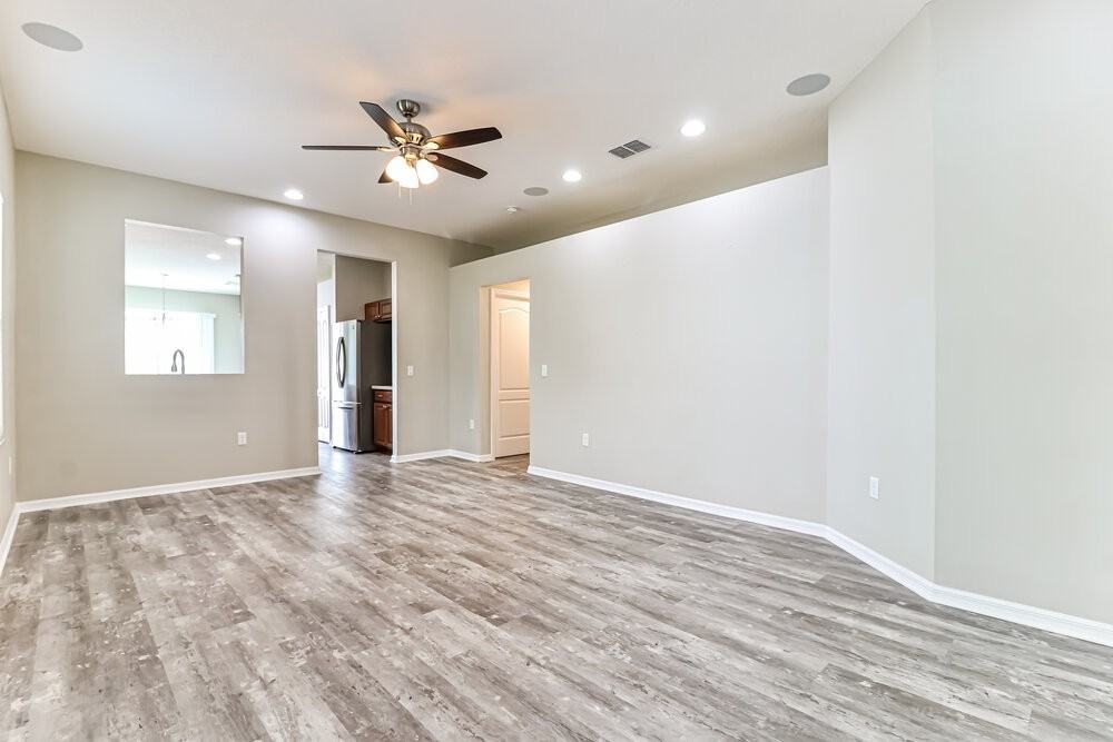 13402 Kent Bradley St - Photo 5 of 16