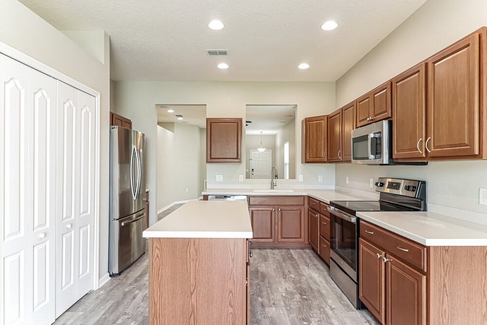 13402 Kent Bradley St - Photo 6 of 16