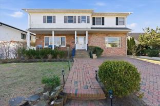 1495 Bay Blvd - Photo 1 of 1