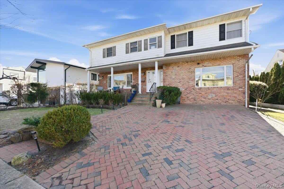 1495 Bay Blvd - Photo 3 of 41