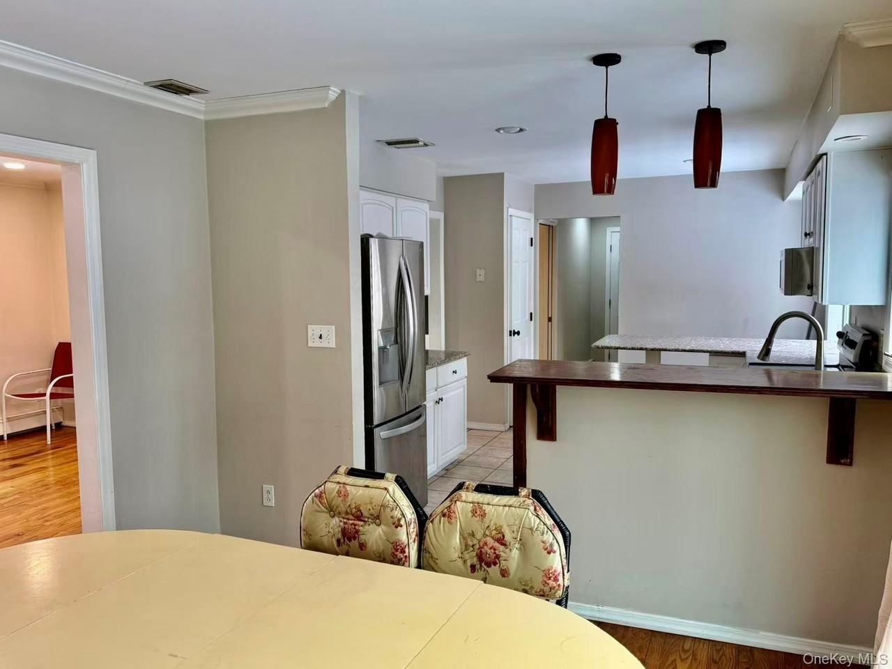 33 Pilgrim Dr - Photo 7 of 15