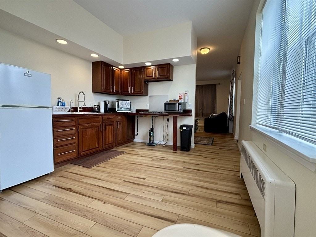 407 Main St Unit A #A - Photo 3 of 4