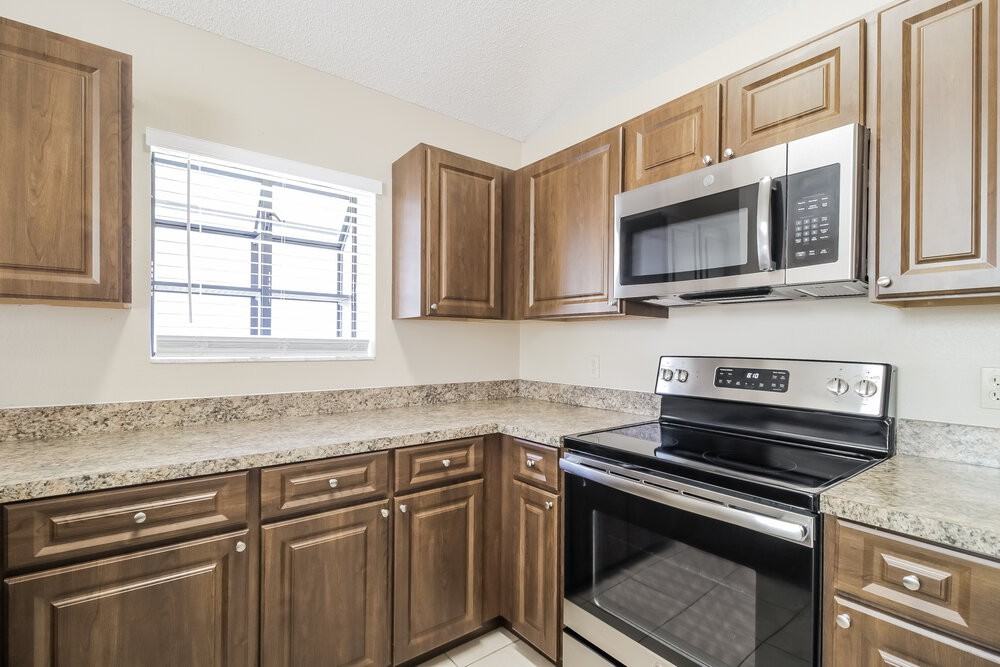 164 Lakebreeze Cir - Photo 7 of 16