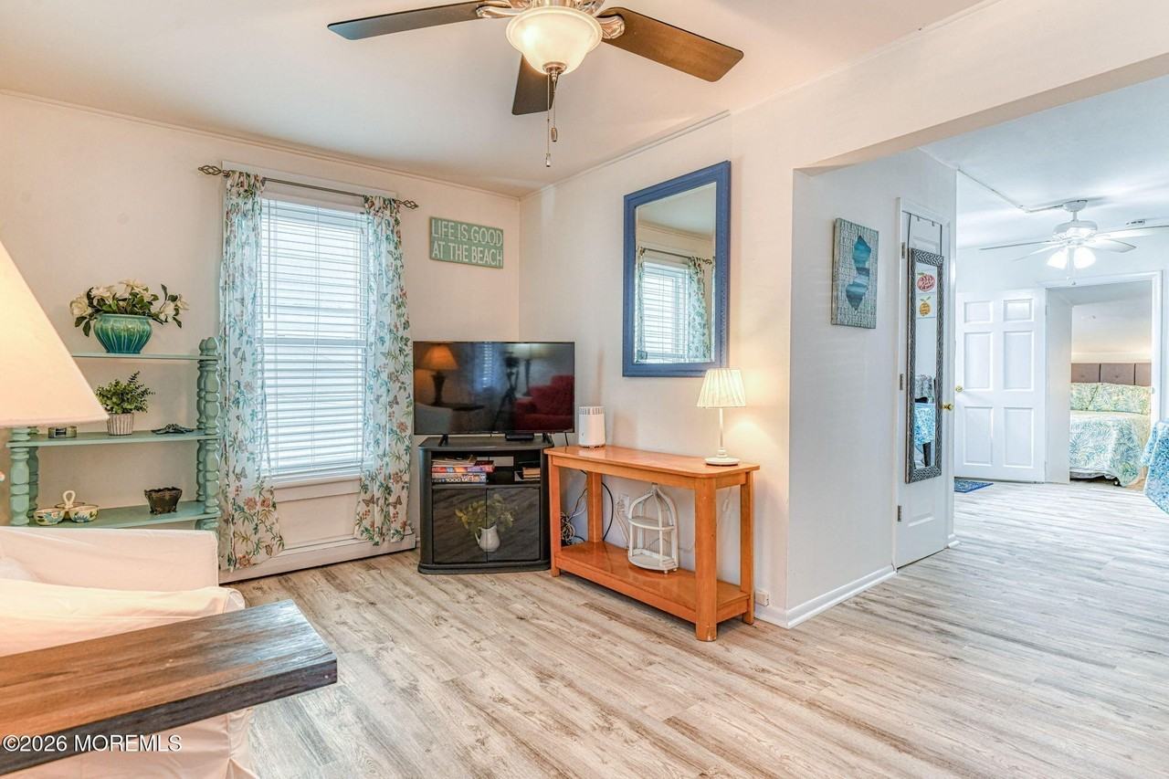 31 Atlantic Ave Apt 1w #1WSUMMER - Photo 4 of 12