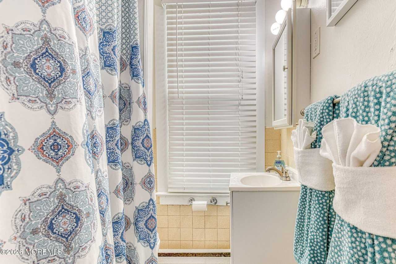 31 Atlantic Ave Apt 1w #1WSUMMER - Photo 5 of 12