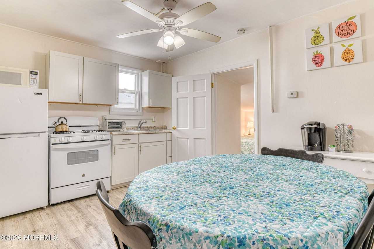 31 Atlantic Ave Apt 1w #1WSUMMER - Photo 7 of 12