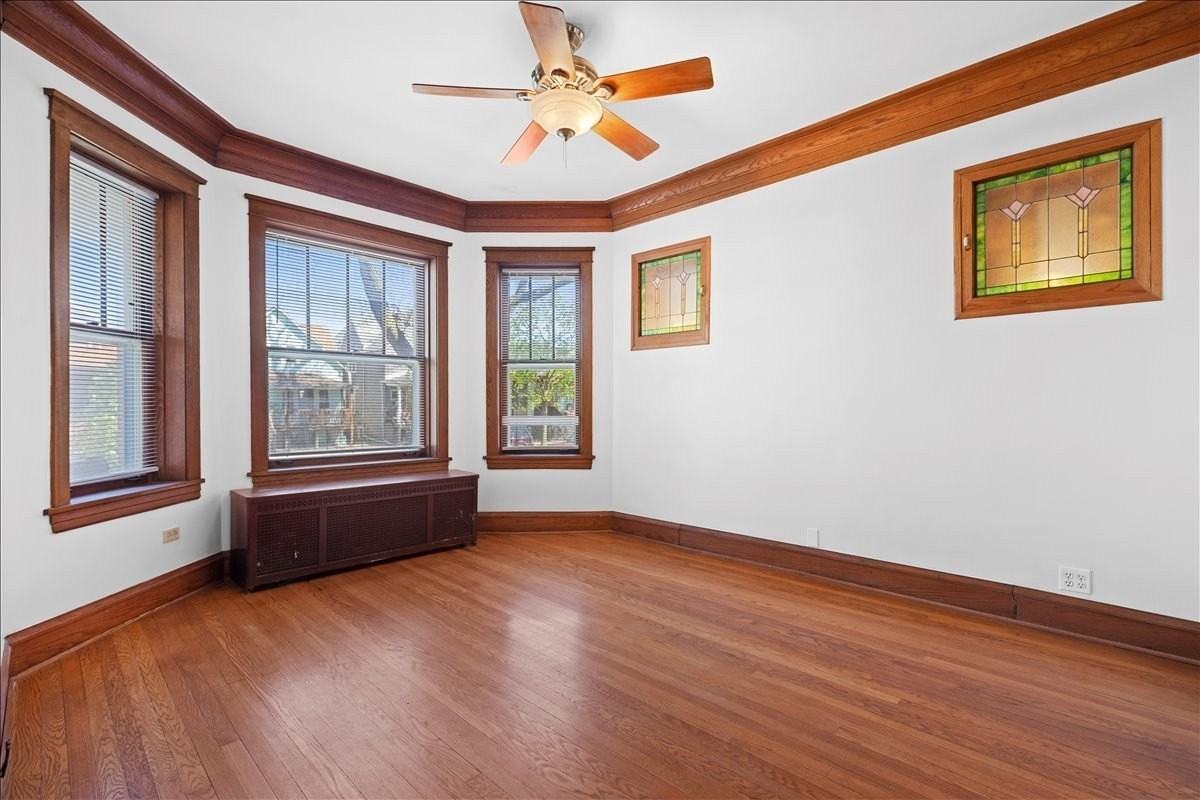 4226 N Sawyer Ave Unit 1 #1 - Photo 3 of 10