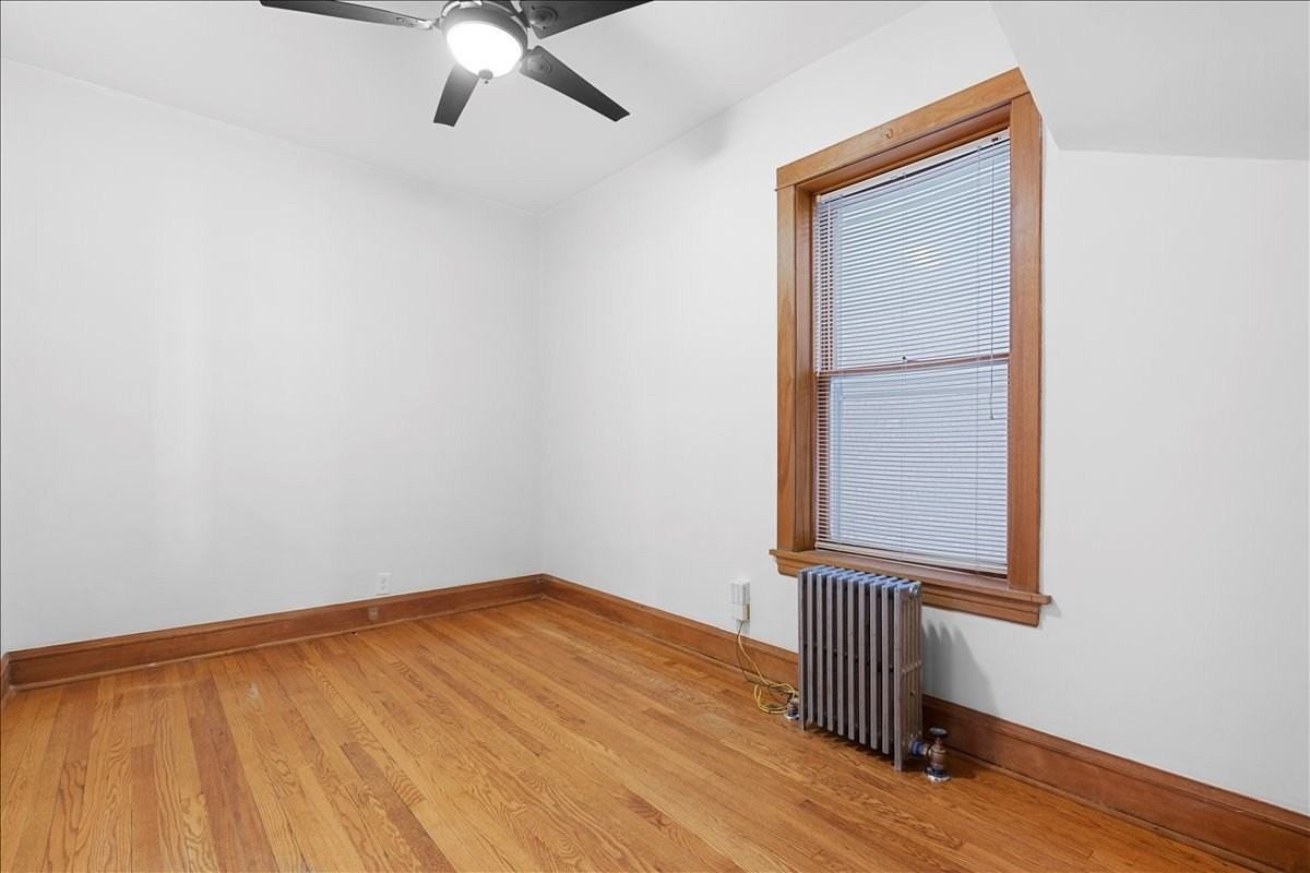 4226 N Sawyer Ave Unit 1 #1 - Photo 6 of 10