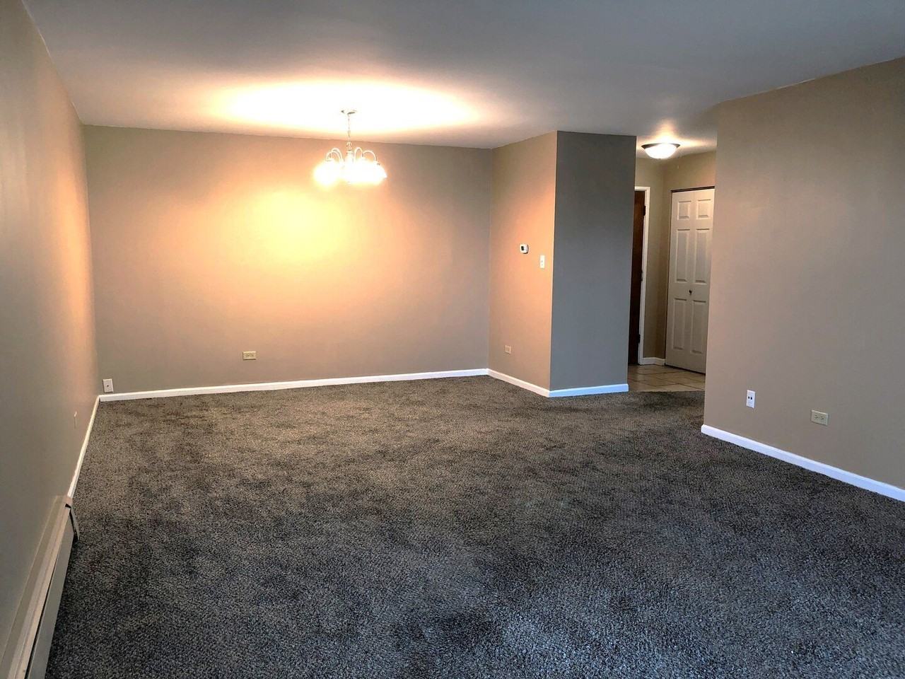 1331 S Finley Rd Apt 208 #208 - Photo 2 of 11