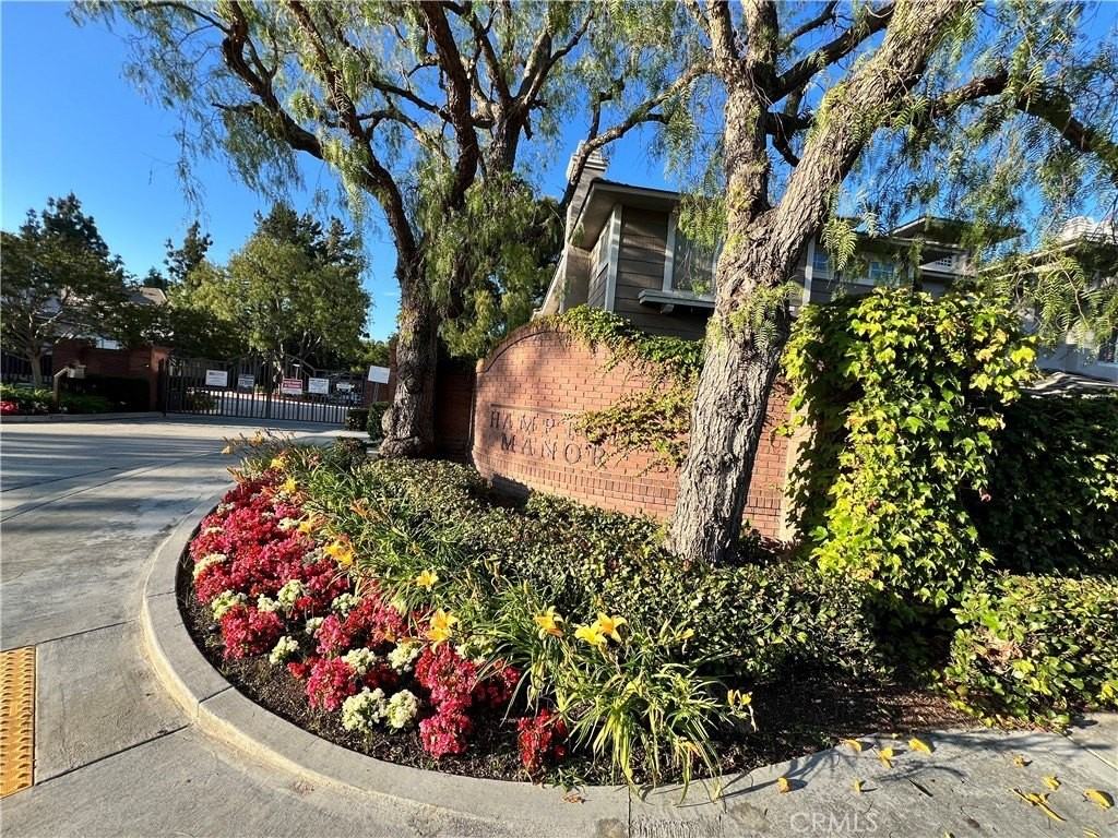 17765 Redford Way #31 - Photo 4 of 38