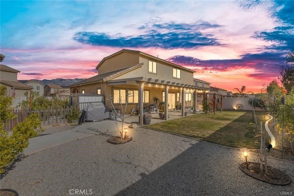 1455 Veronica Ct - Photo 2 of 33