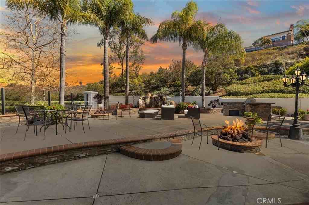 1 Arbella - Photo 2 of 29