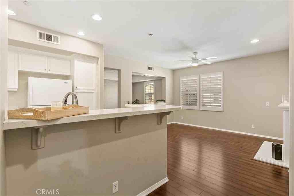 386 Quail Rdg - Photo 4 of 26