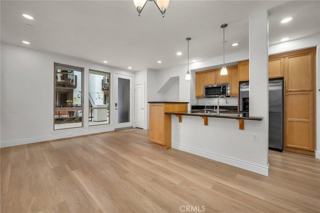 5410 W 149th Pl #7 - Photo 6 of 21