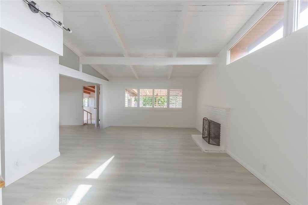 2244 W 236th St - Photo 7 of 24