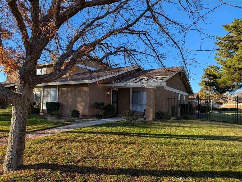 2851 W Avenue J4 - Photo 3 of 50