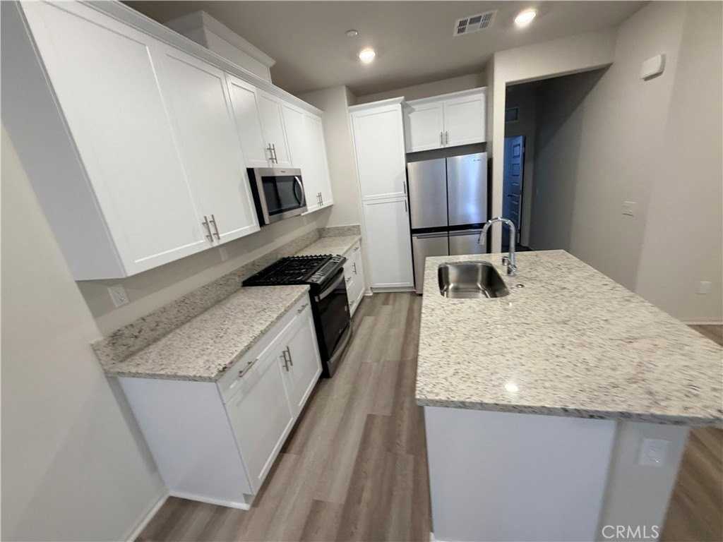 2731 Erebus Ct - Photo 6 of 21