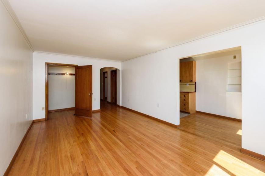 315 N 50th St - Photo 3 of 9