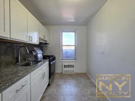 18914 Crocheron Ave - Photo 1 of 1