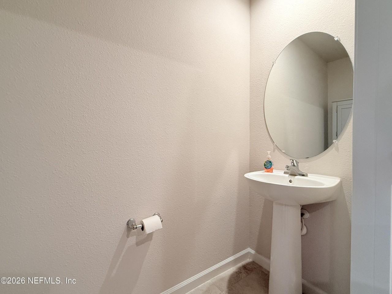 5885 Creekside Crossing Dr - Photo 7 of 33